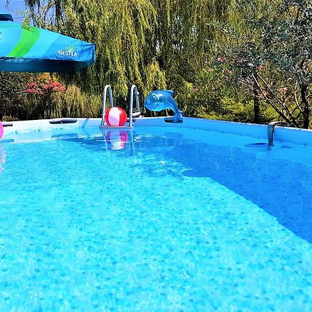 The Willow Garden Apartment House Marcana Bagian luar foto